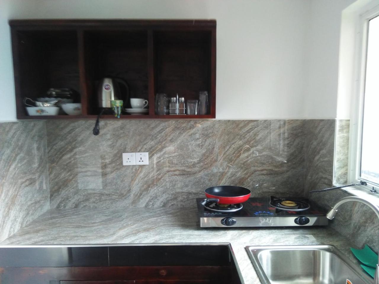 Living Home Negombo Extérieur photo